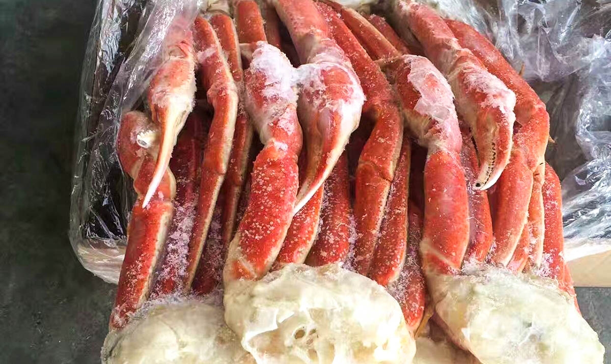 Frozen Snow Crab Section